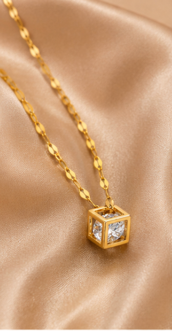 Gleam Square Necklace