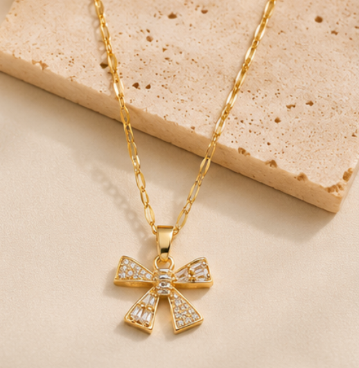 Zircon Bow Necklace