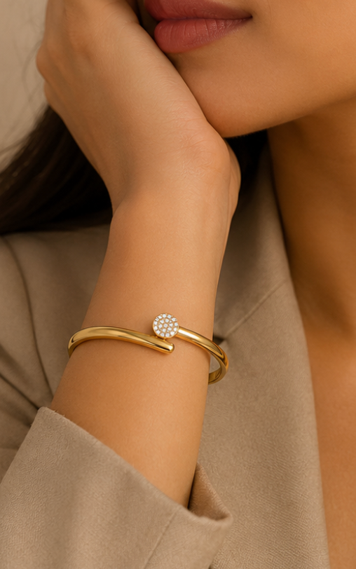 Paved Round Head Nail Bangle