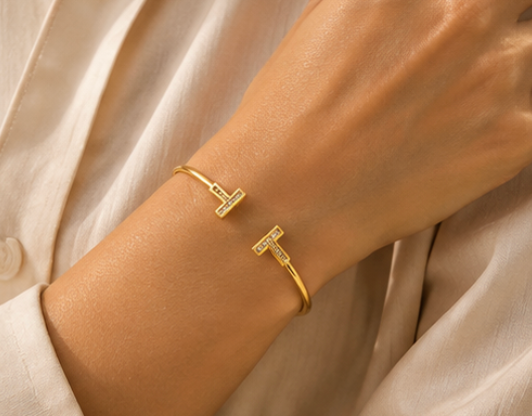 The Signature T-Bar Bangle