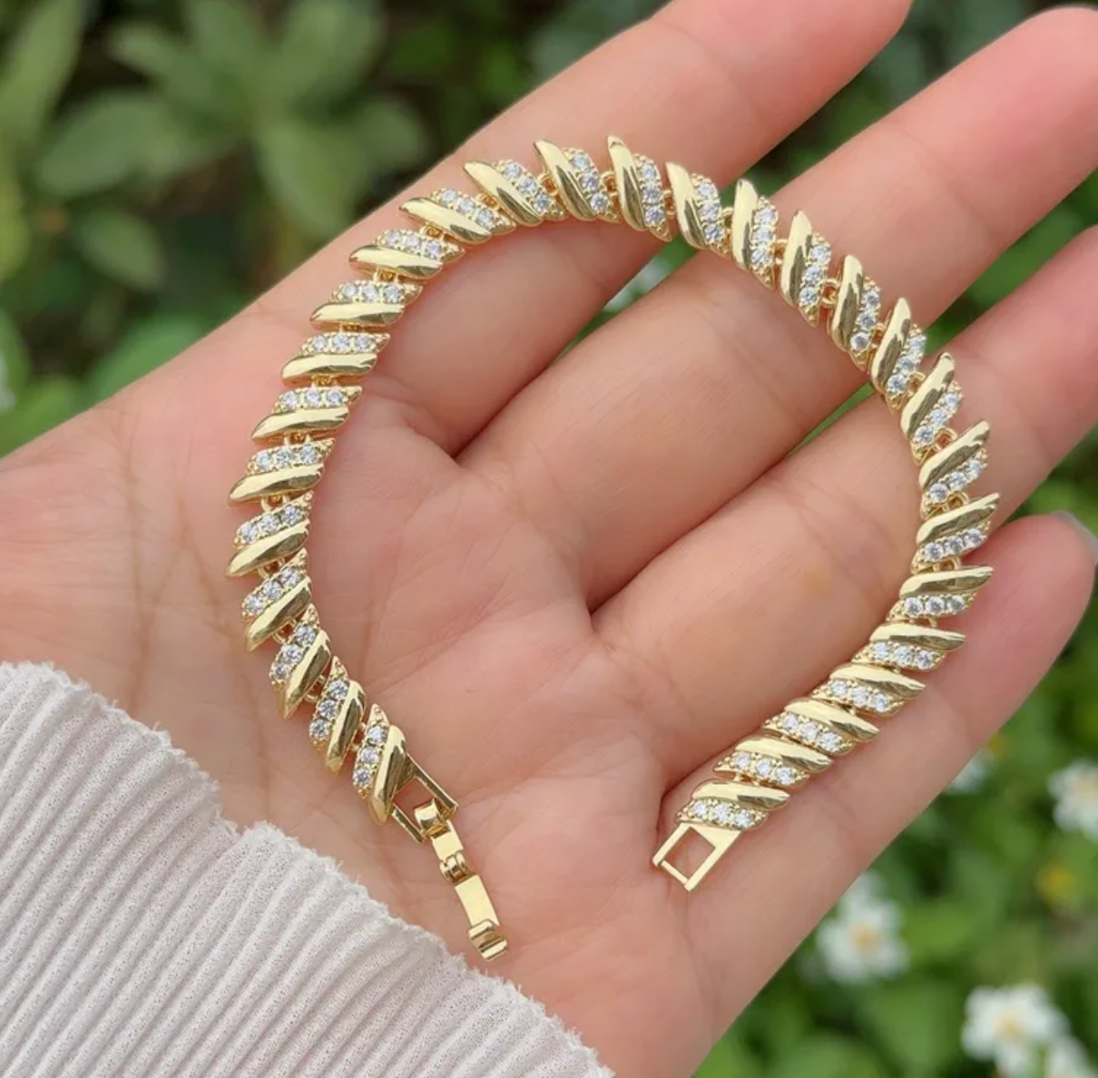 The Crystal Swirl Bracelet